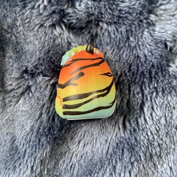 Squishmallows Squish-a-longs Safiyah the zebra #90  and Aldous the bat #92. - Picture 10 of 12